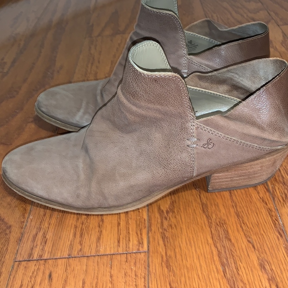 Booties - Picture 4 of 11